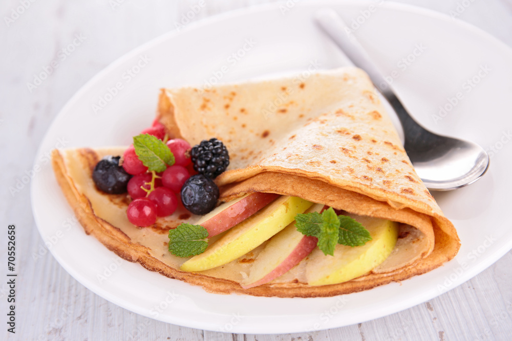 crepe with fruit crepe with fruit