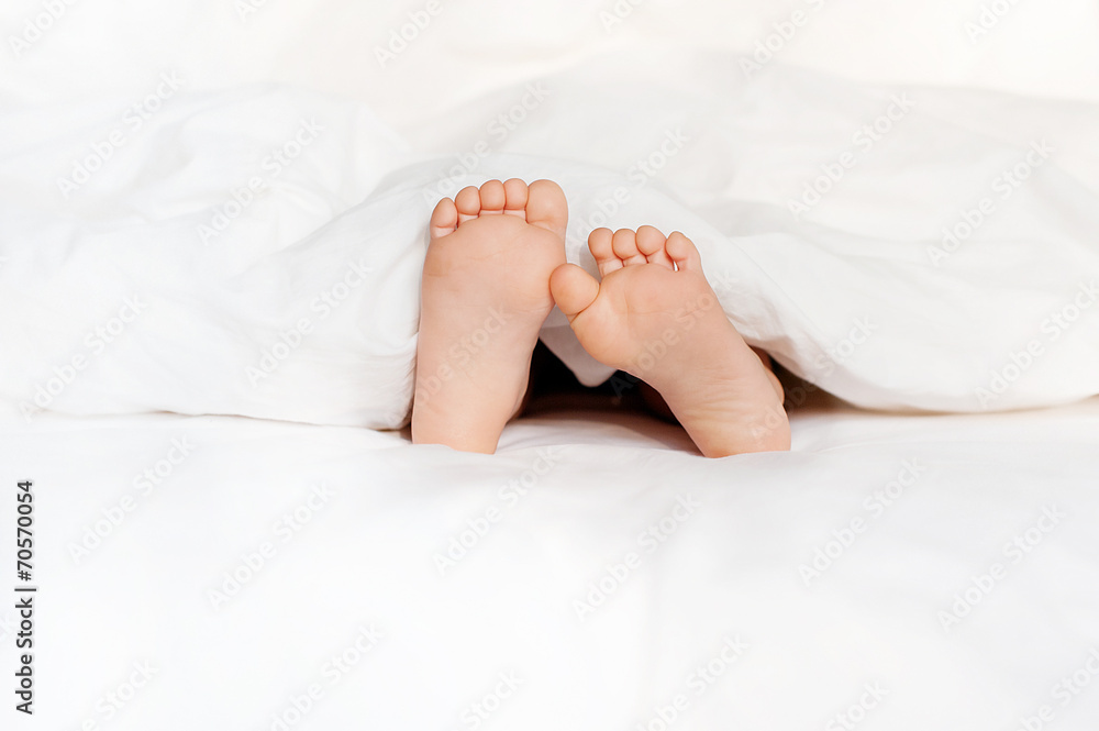 children's feet children's feet