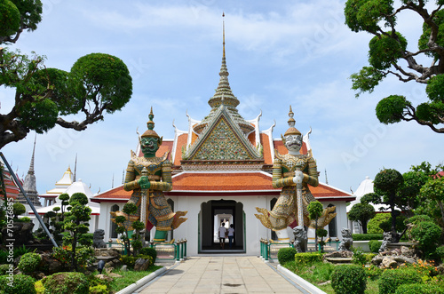 Wat Arun ratchawararam Ratchaworamahawihan at Bangkok