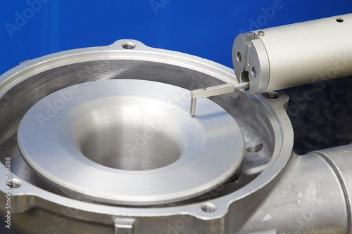 Картината върху платно operator inspection turbo surface roughness by roughness tester