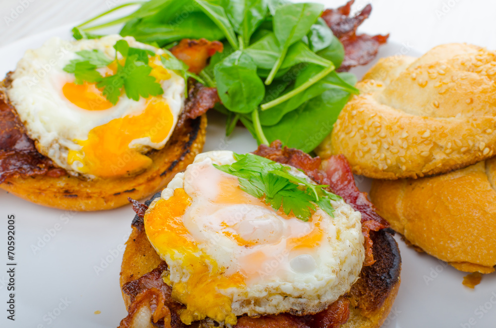 Eggs benedict with bacon and spinach Eggs benedict with bacon and spinach