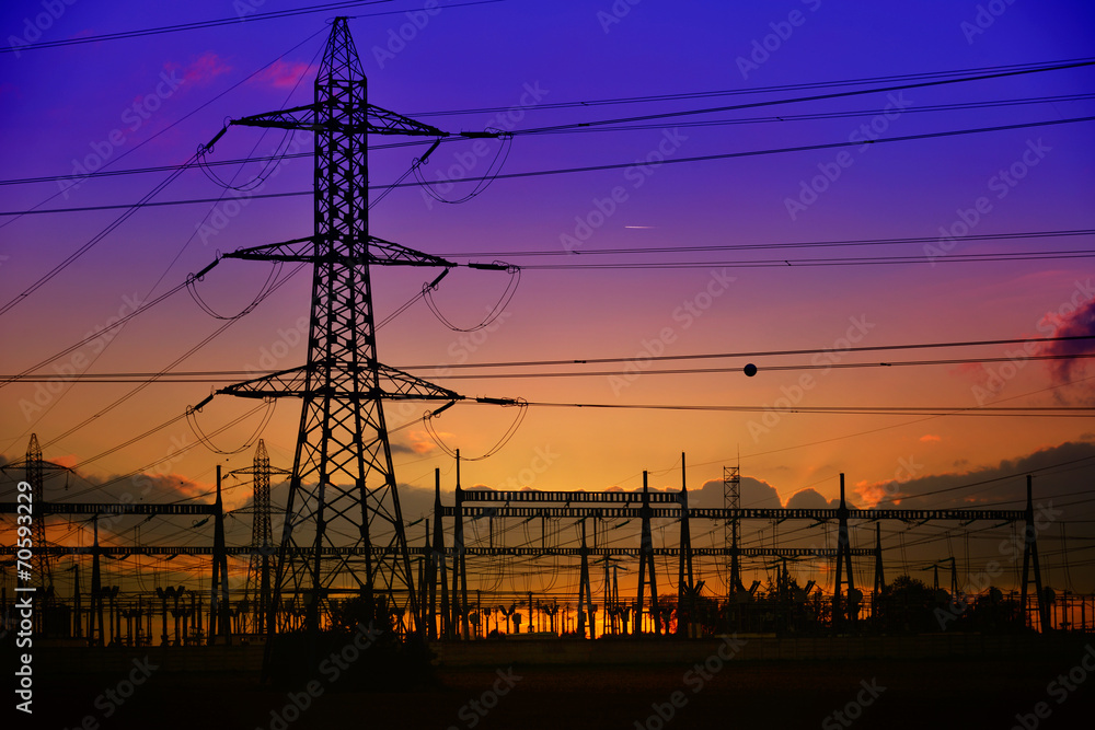 ligne électrique moyenne tension pylone ligne électrique moyenne tension pylone