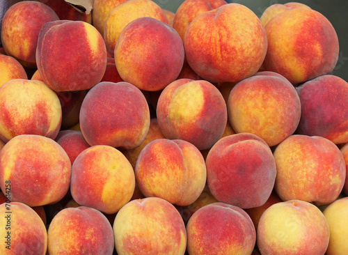 Organic peaches