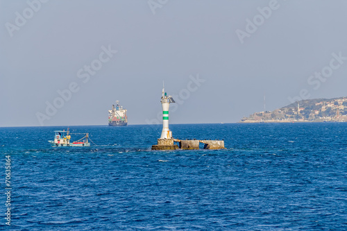 Bosphorus small lighthouse © Dario Bajurin