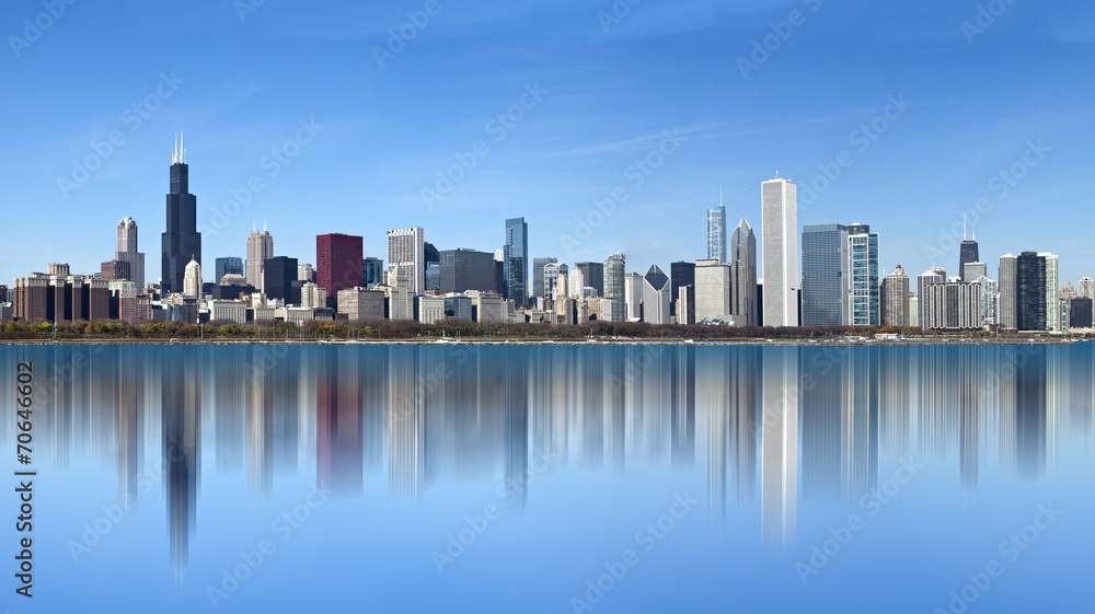 Obraz premium Chicago linia horyzontu od jeziora michigan