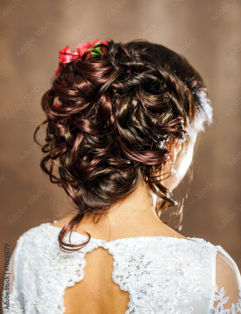 Beautiful bride with fashion wedding hairstyle
