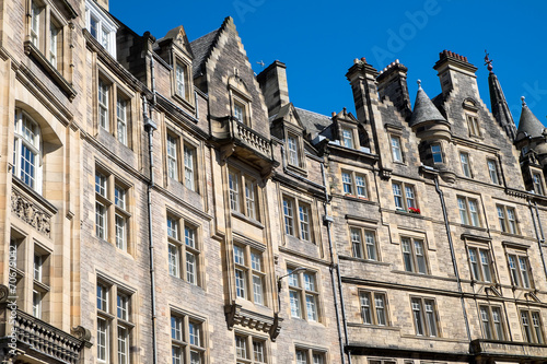 Typical victorian buildings in Edinburgh © elxeneize