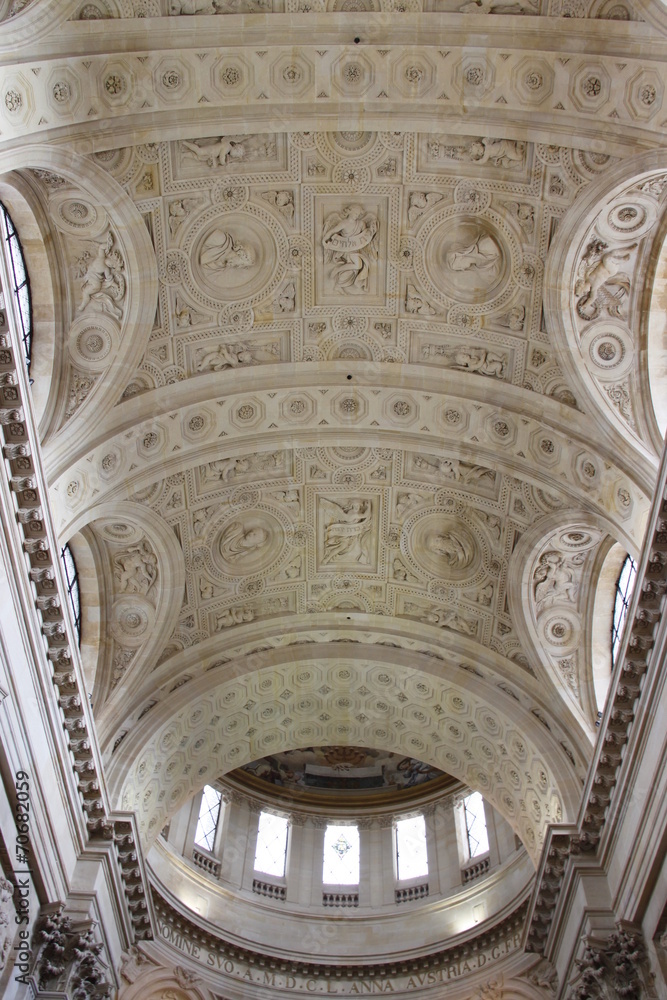 Plafond de l'église du Val-de-Grâce à Paris	
