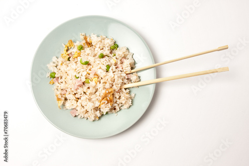 Fotografi Chinese rice with vegetables and eggs