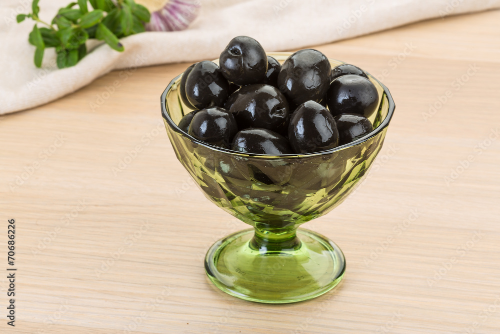 Black olives Black olives