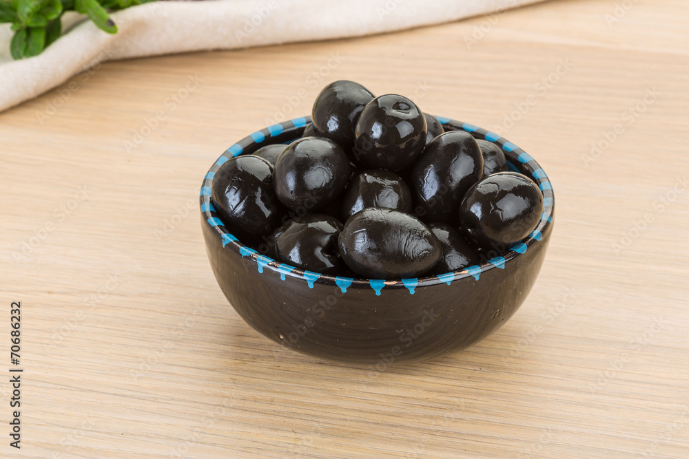Black olives Black olives