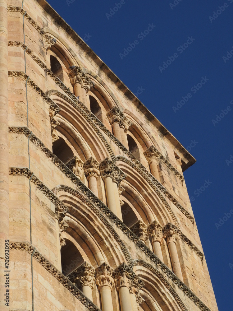 Fototapeta premium Iglesia de San Esteban en Segovia