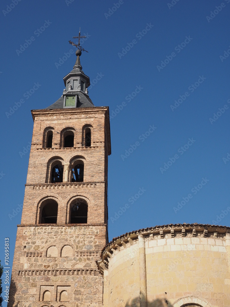 Obraz premium Iglesia de San Andrés en Segovia