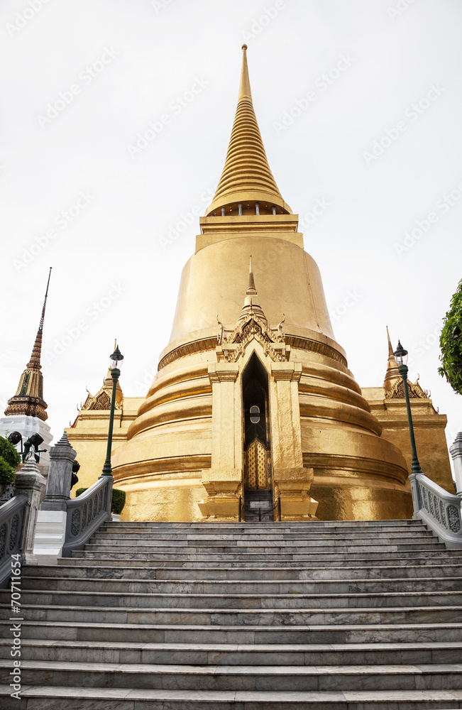 Naklejka premium Golden Mount in Bangkok