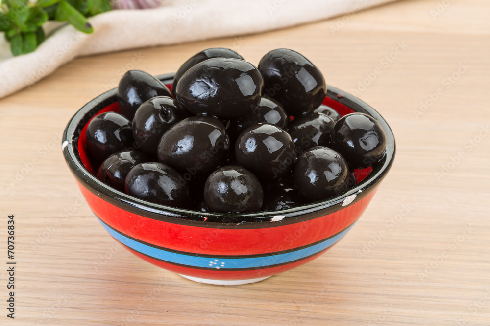 Black olives Black olives
