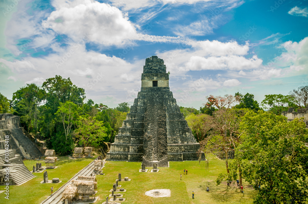 Naklejka premium tikal mayan ruins in guatemala