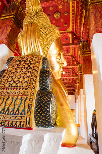 Reclining Buddha at Pamok Temple photo