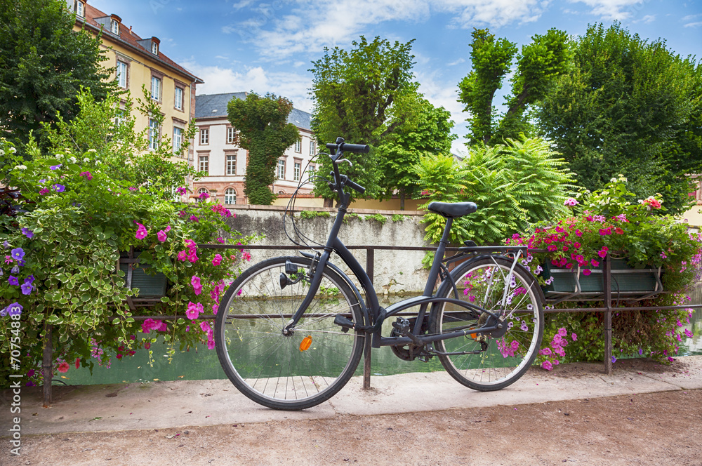 bike in France Comar