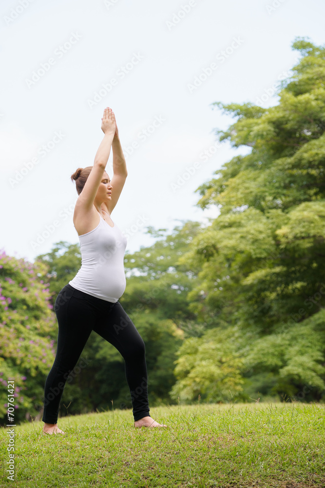 pregnant woman mother belly relaxing park yoga meditation pregnant woman mother belly relaxing park yoga meditation