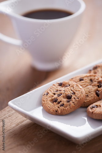 Chocolate chip cookies with coffee