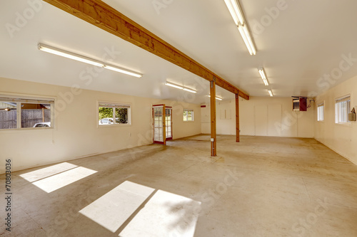 Empty large shop home studio interior. © Iriana Shiyan