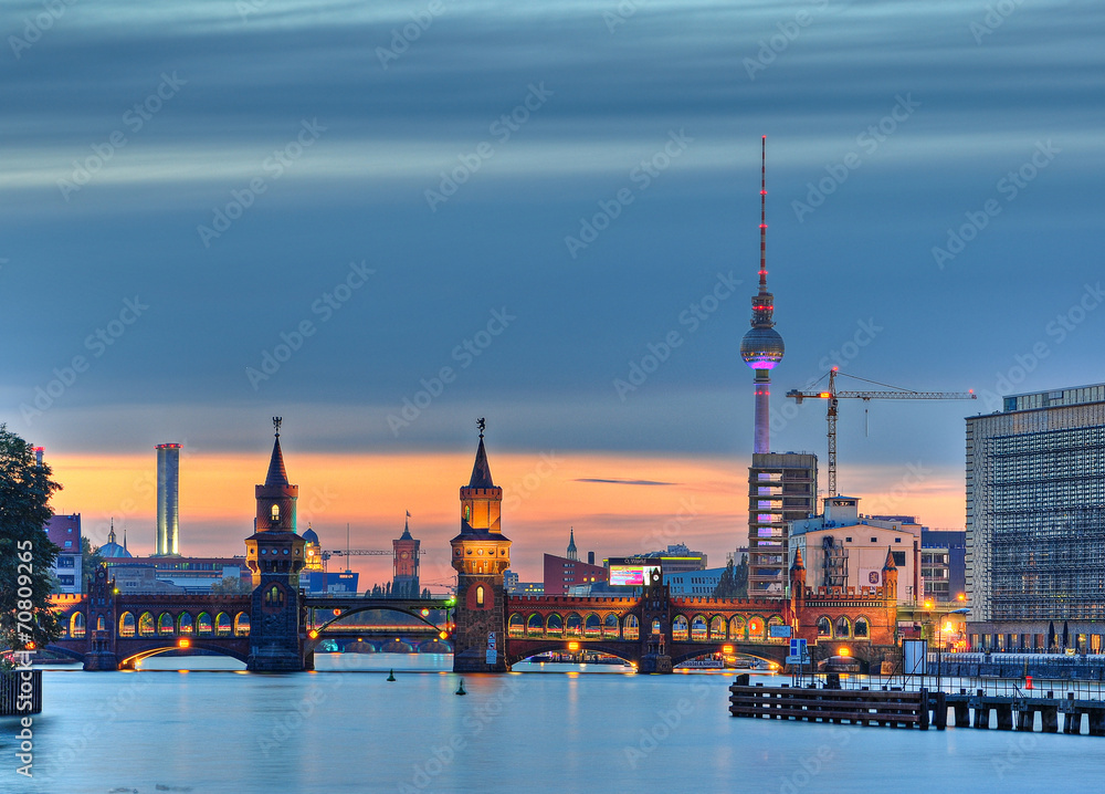Naklejka premium Oberbaumbrücke Berlin