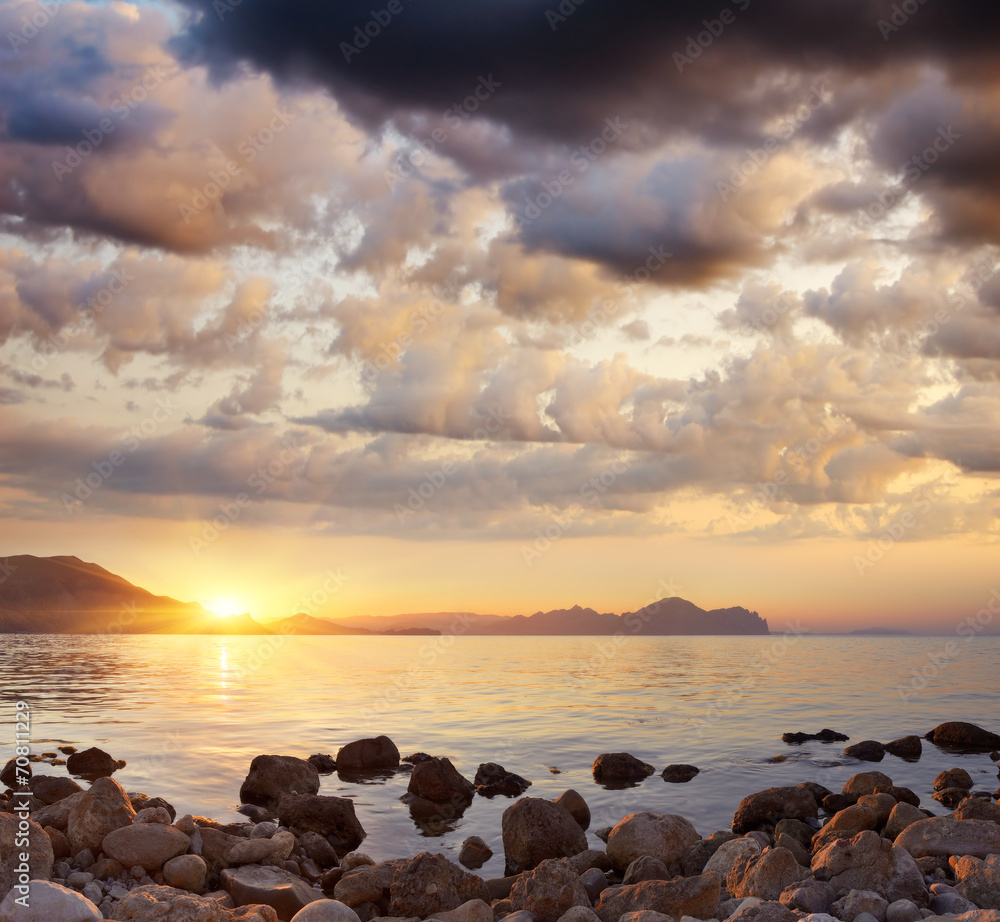 Obraz premium Sea view at sunset