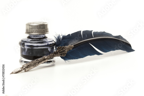 Quill pen and inkwell photo