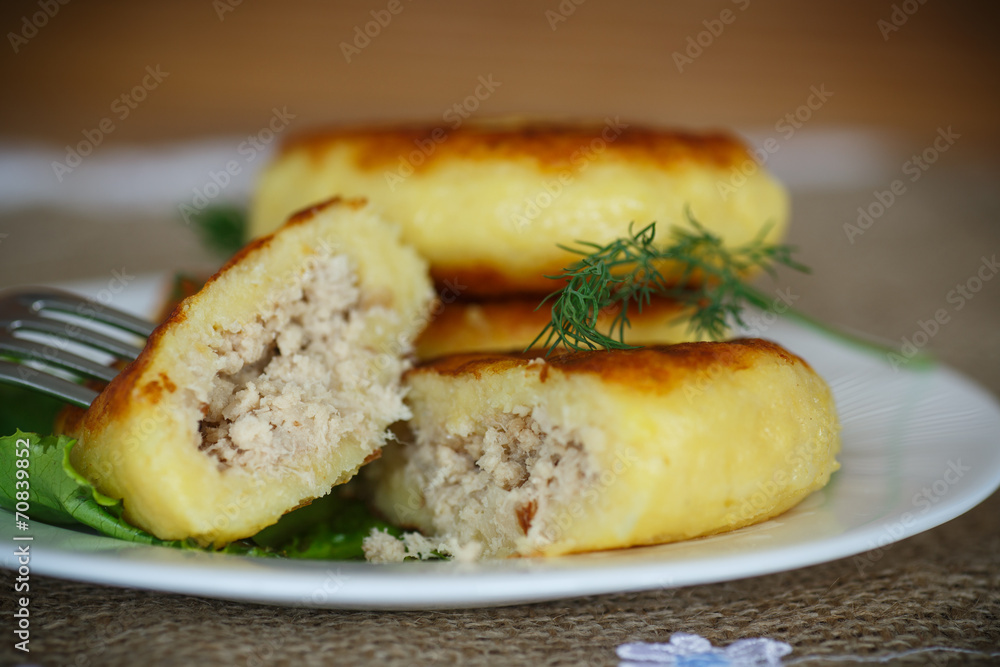 Potato cakes with meat