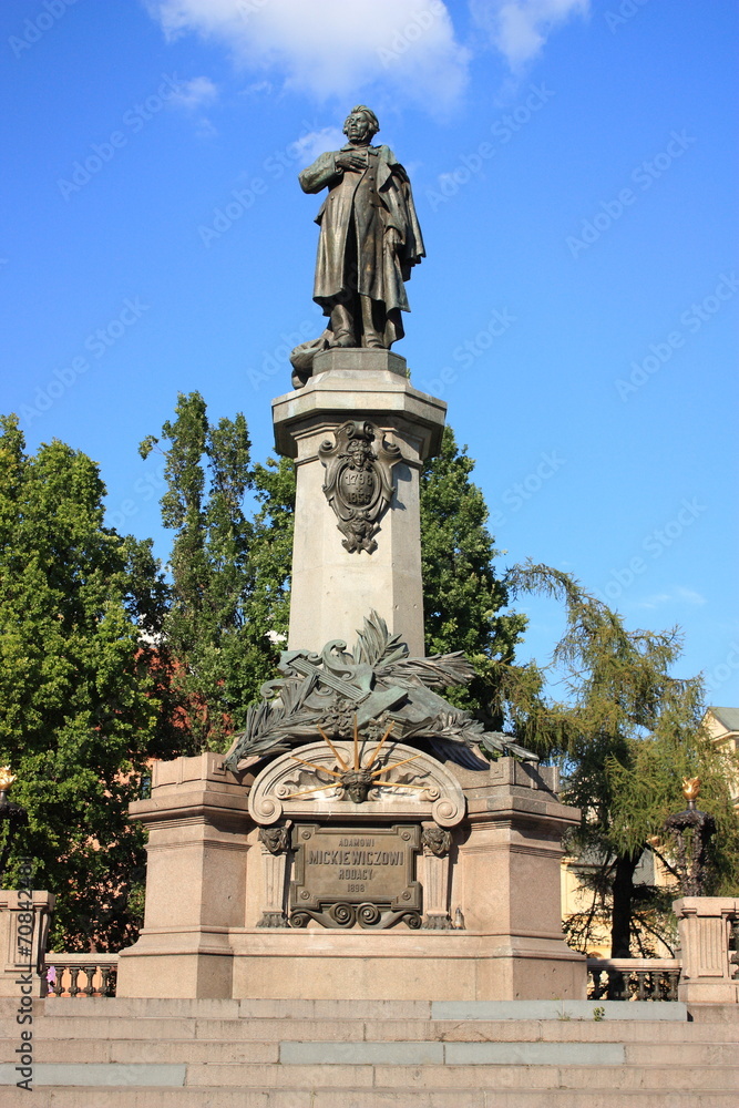 Warszawa, Pomnik Adama Mickiewicza