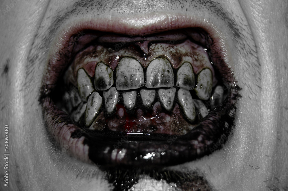 Fototapeta premium Zombie teeth