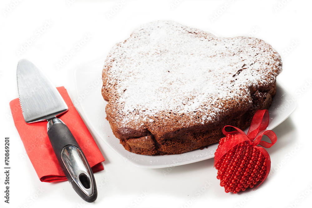 torta al cioccolato a forma di cuore per San Valentino Stock Photo ...