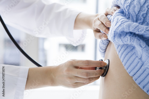Foto Patients undergoing medical examination with a stethoscope