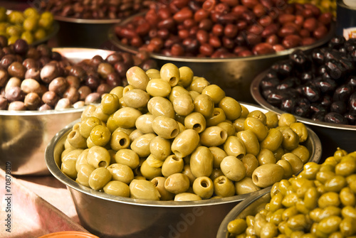 different olive fruits