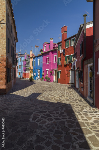 Fototapeta Naklejka Na Ścianę i Meble -  Colorful Traditional Buildings in Burano, Venice