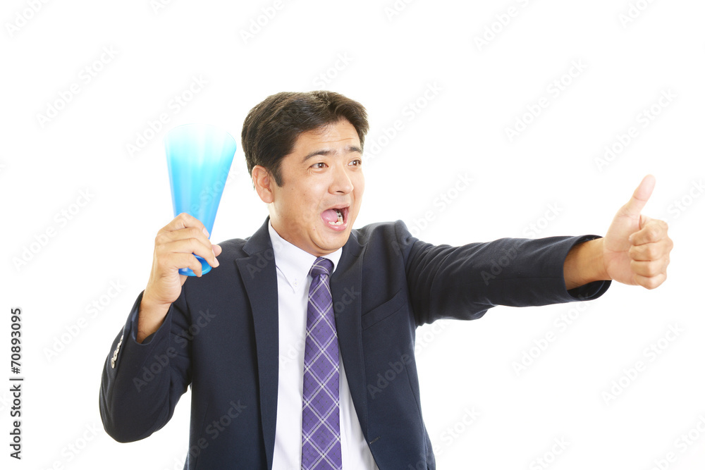 声援を送る男性 声援を送る男性