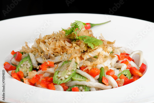 Thai spicy salad with rice noodles
