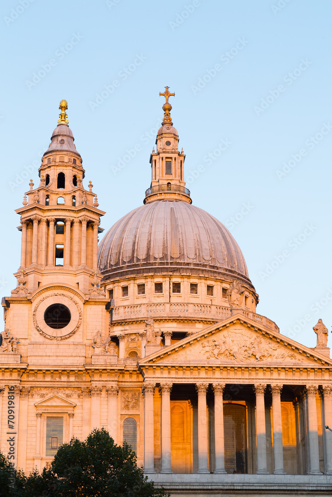 Obraz premium St Pauls at Sunset