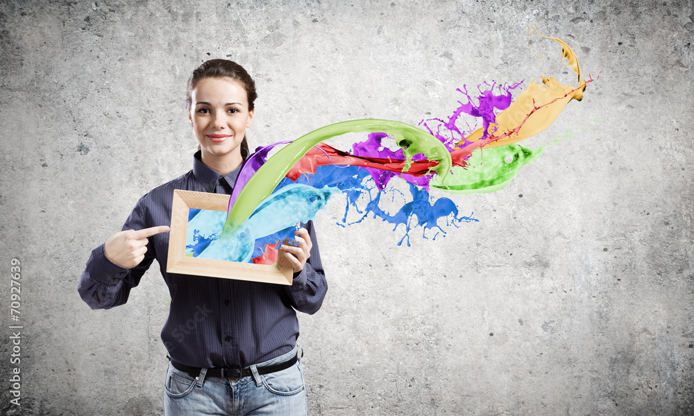 Obraz premium Woman with frame