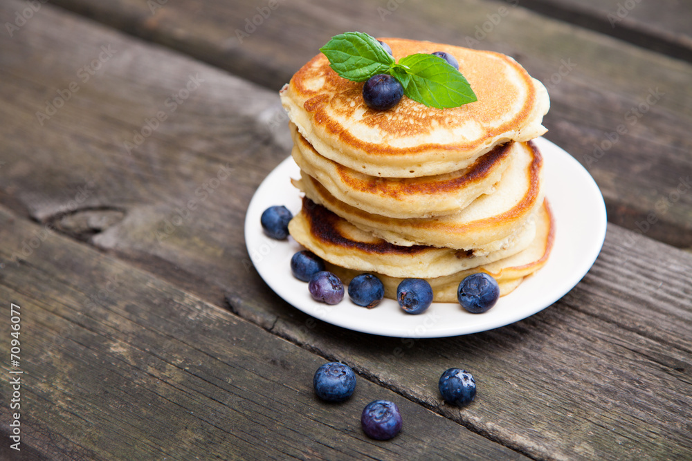 Delicious pancakes with blueberry and mint Delicious pancakes with blueberry and mint