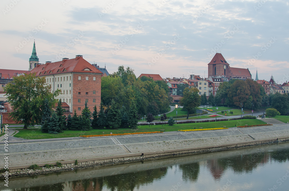 Fototapeta premium Early morning in Old Town of Torun, Poland. Vistula river