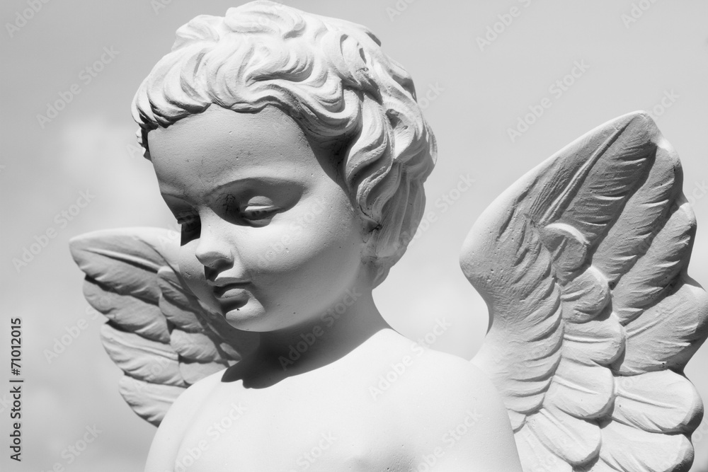 angelic statue - obrazy, fototapety, plakaty 