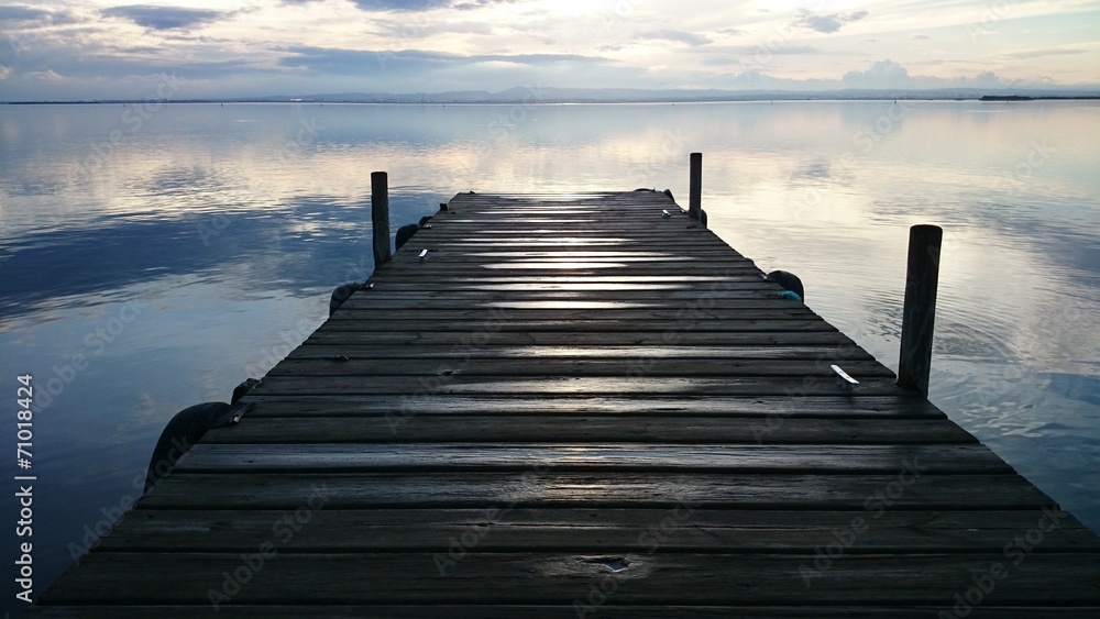 Fototapeta premium Muelle solitario