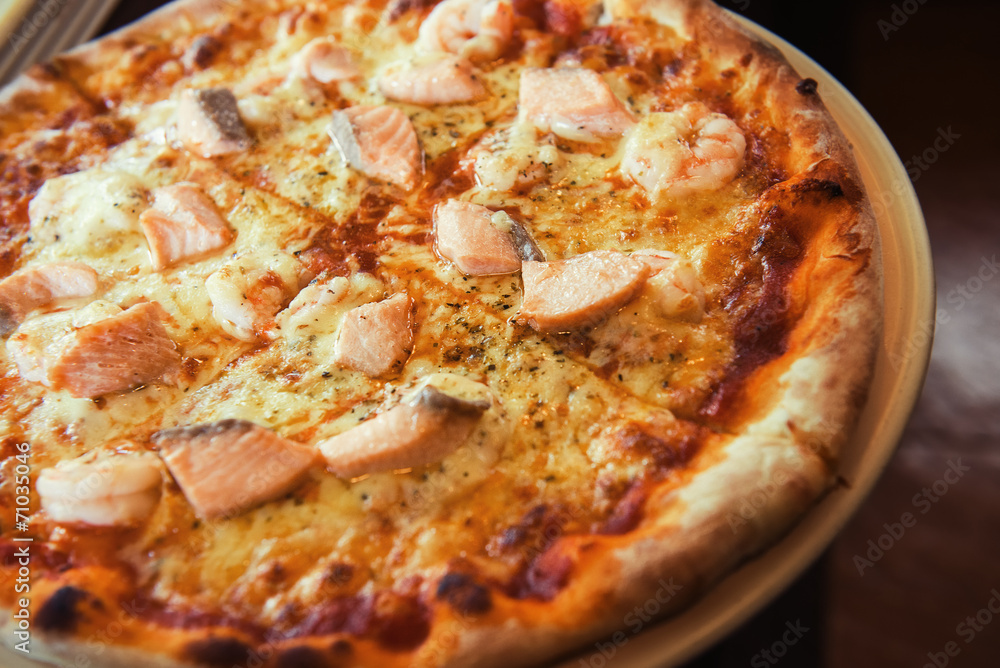 Tasty Pizza with Shrimp and Salmon Tasty Pizza with Shrimp and Salmon