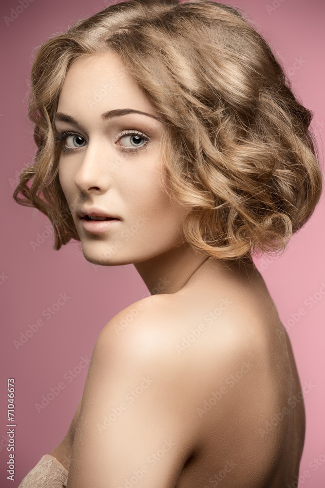 curly woman with bob hair-cut