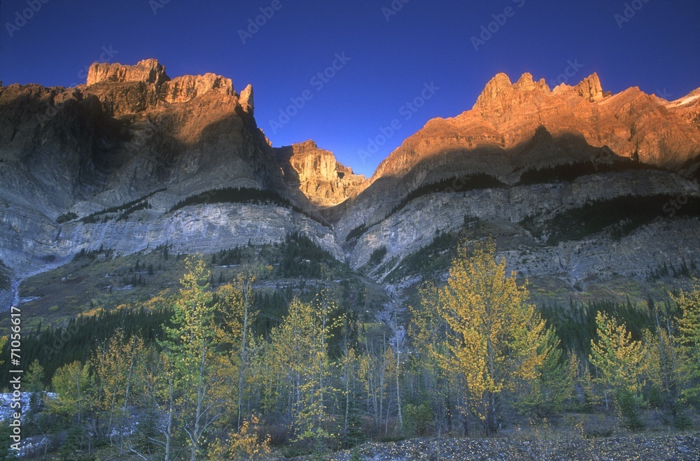 Pinnacle Mountain, Banff National Park, Banff, Alberta, Canada
