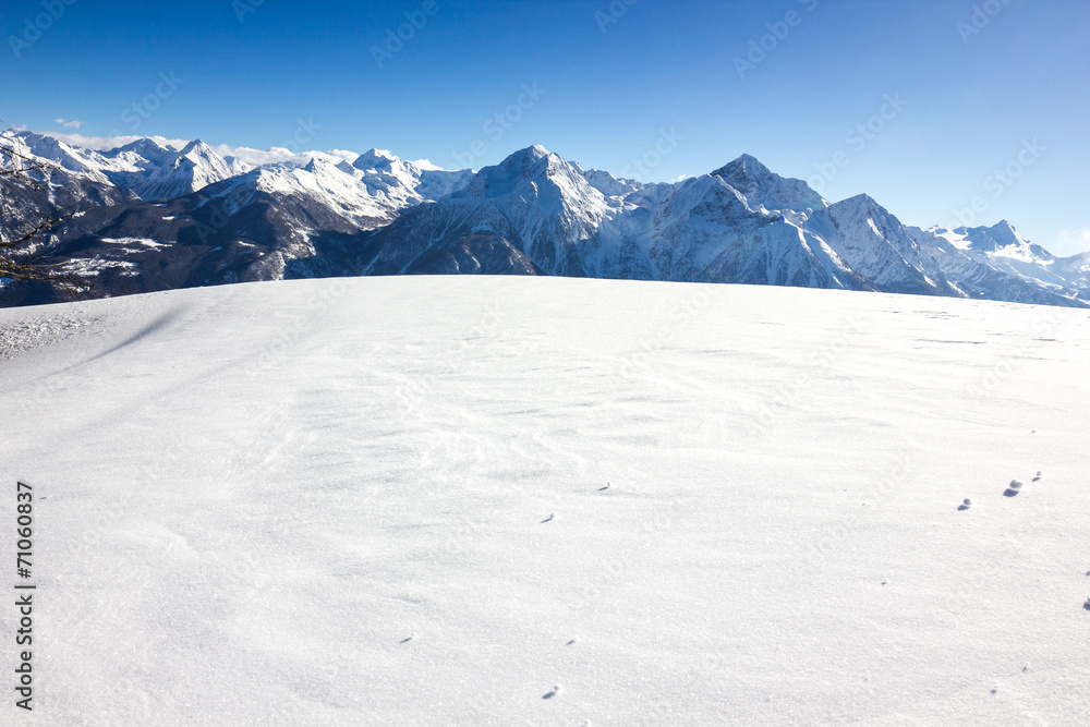 Naklejka premium panorama di montagna invernale