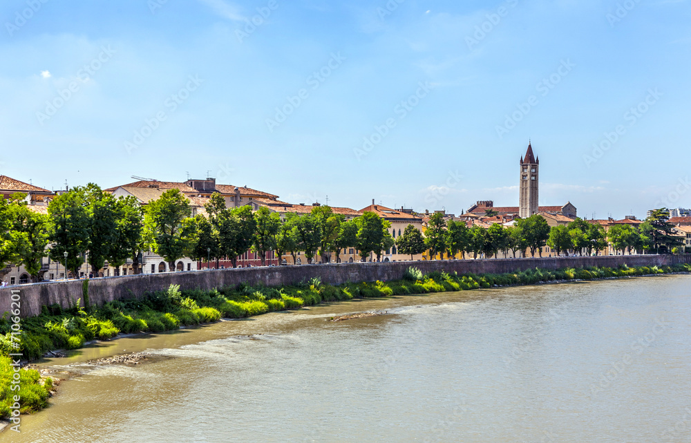 Fototapeta premium view to Verona with river Adige