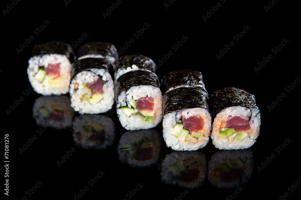 Sushi roll Sushi roll