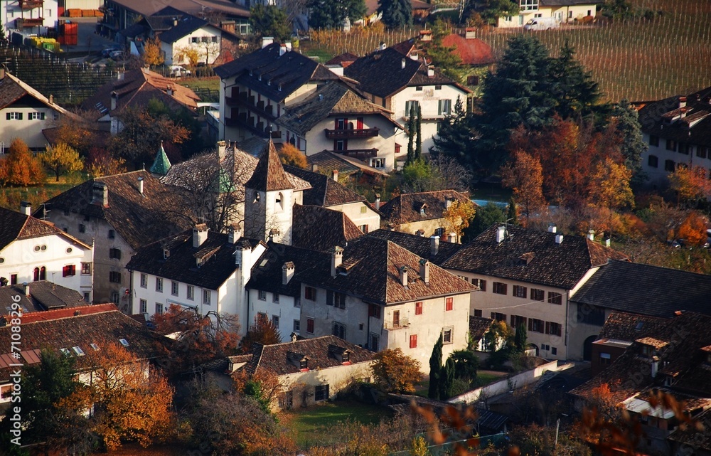 San Michele di Appiano-Scorcio dall'alto sui tetti